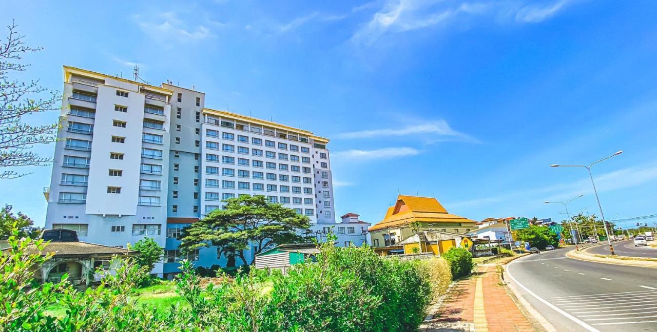 K Park Grand Hotel Sha Plus Certified Surat Thani Exteriör bild