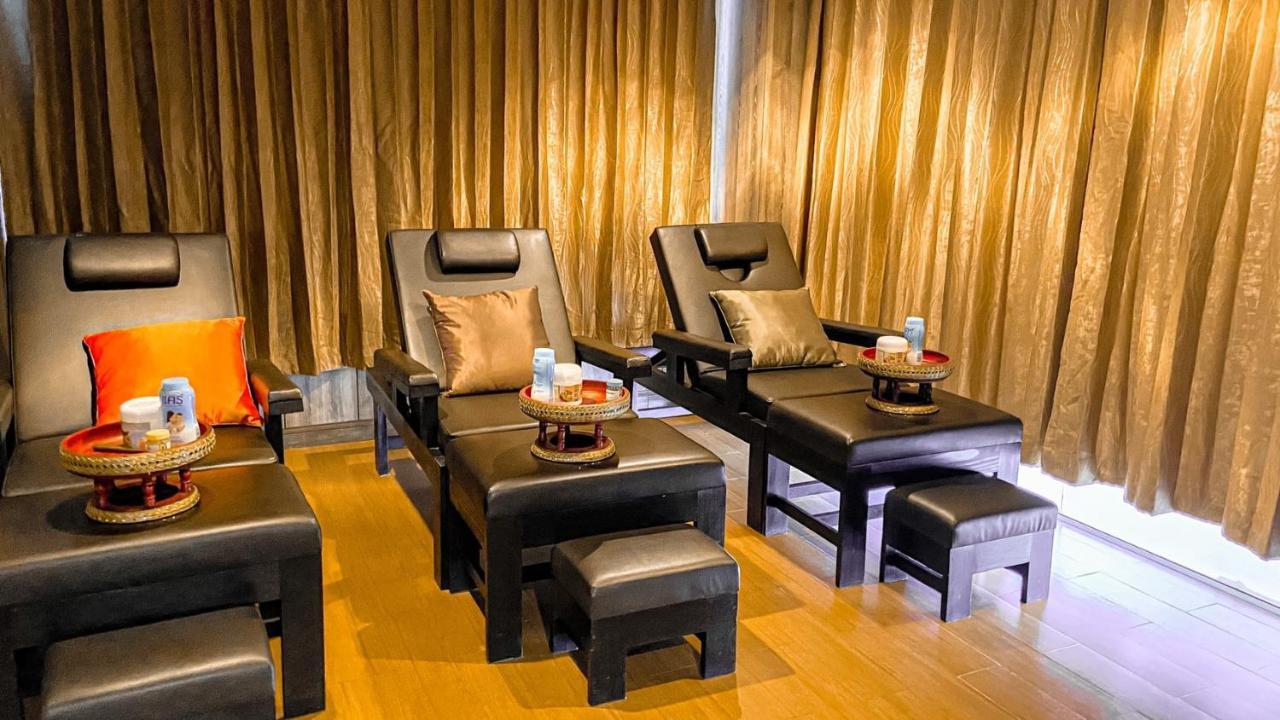 K Park Grand Hotel Sha Plus Certified Surat Thani Exteriör bild