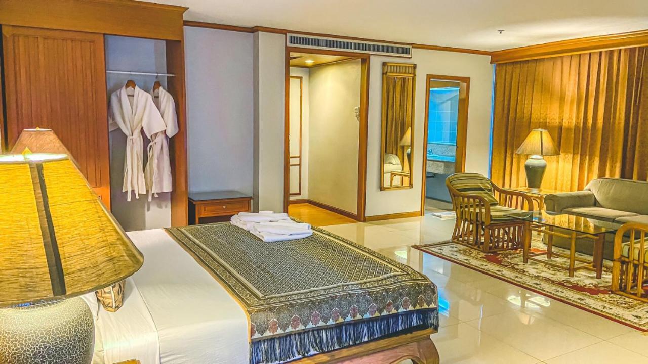 K Park Grand Hotel Sha Plus Certified Surat Thani Exteriör bild