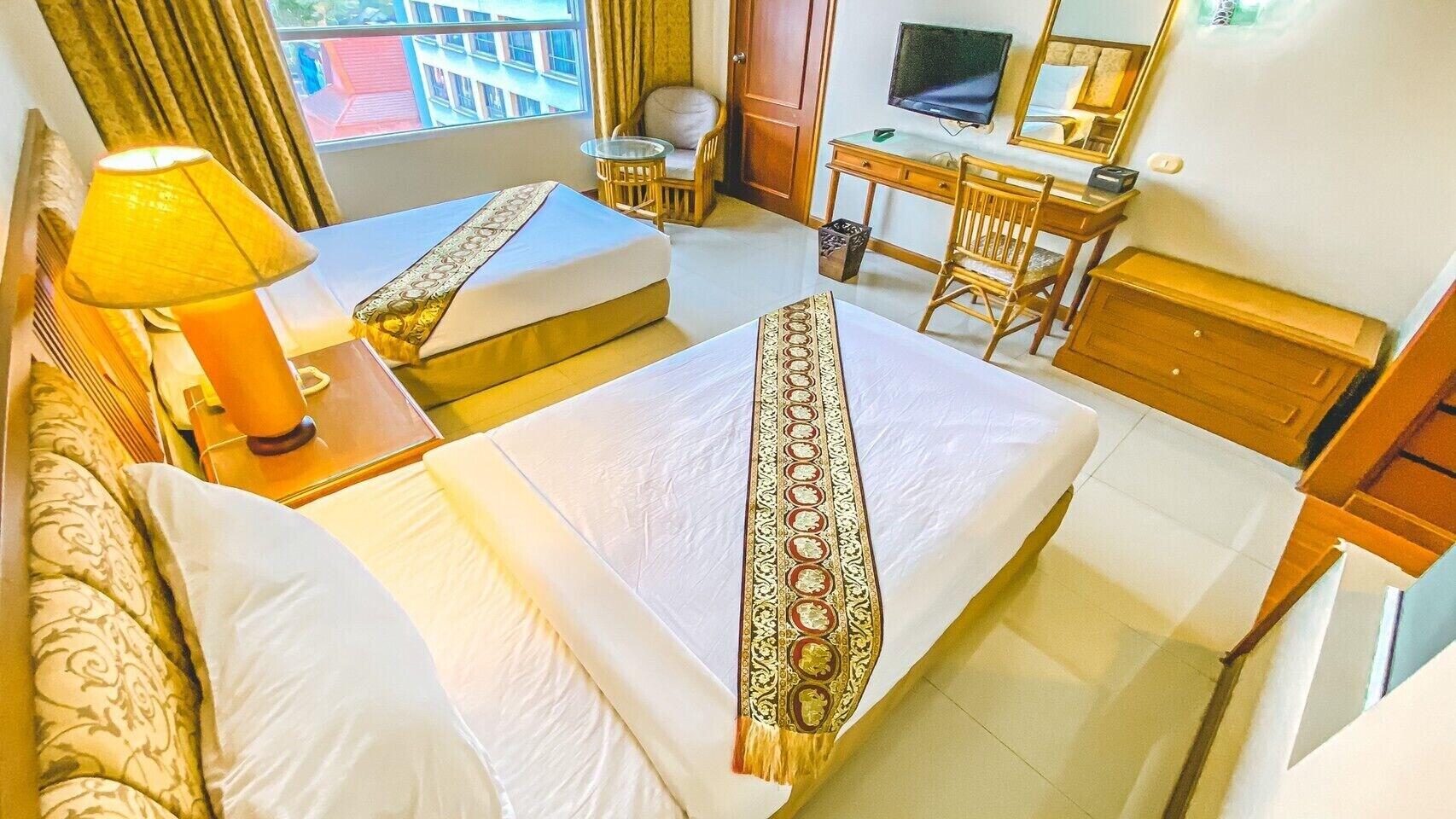 K Park Grand Hotel Sha Plus Certified Surat Thani Exteriör bild