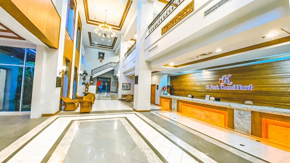 K Park Grand Hotel Sha Plus Certified Surat Thani Exteriör bild